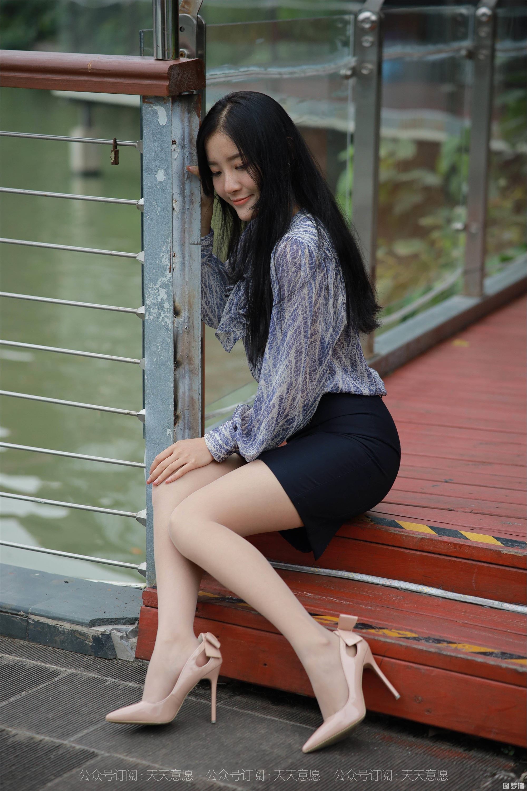 IESS异思趣向  2021.10.25 丝享家957：婉苹《公园偶遇美女》